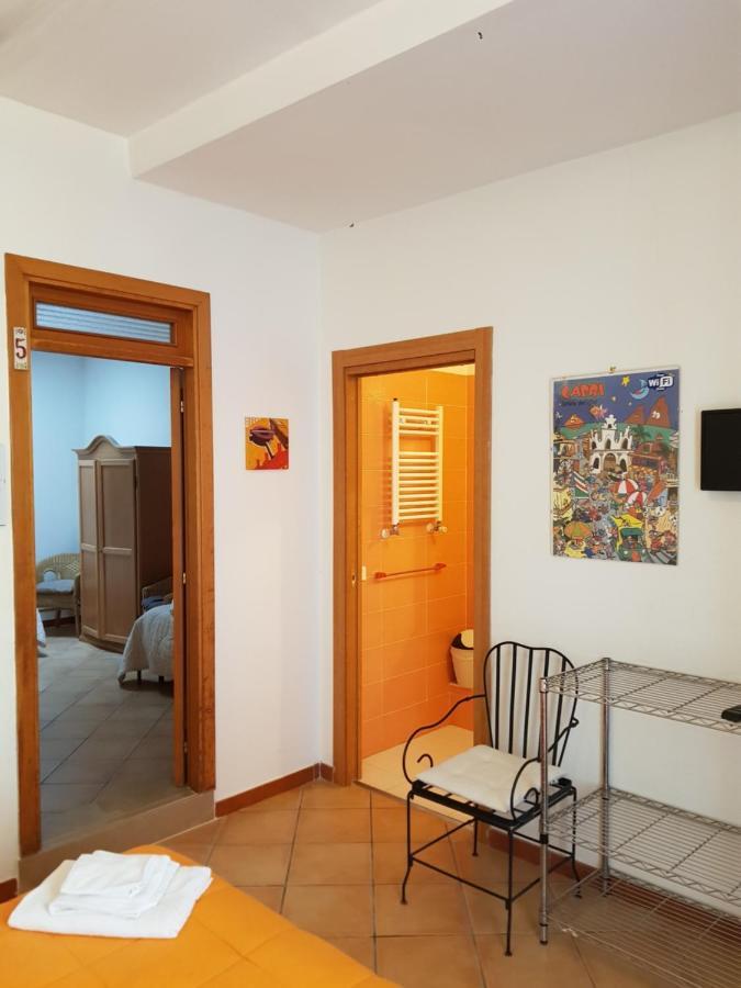 B&B Soriano44 Neapel Exterior foto