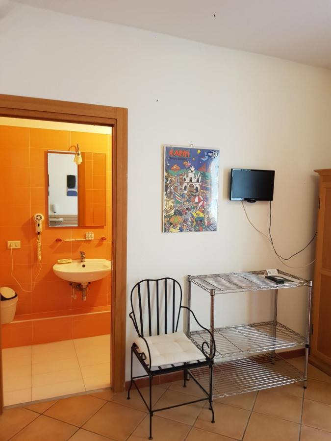 B&B Soriano44 Neapel Exterior foto