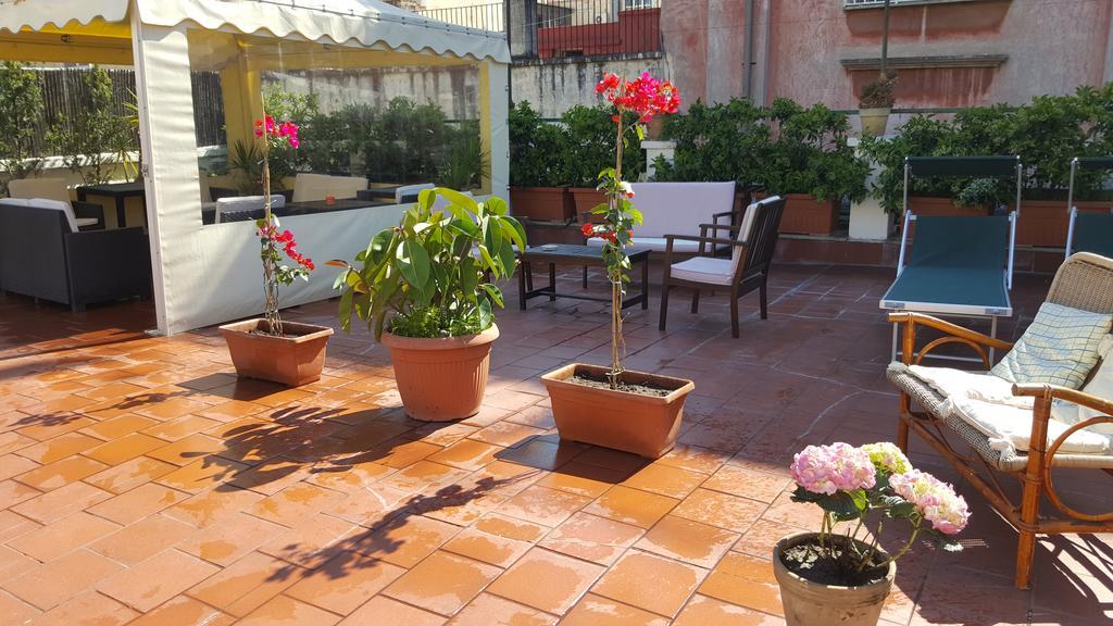 B&B Soriano44 Neapel Exterior foto