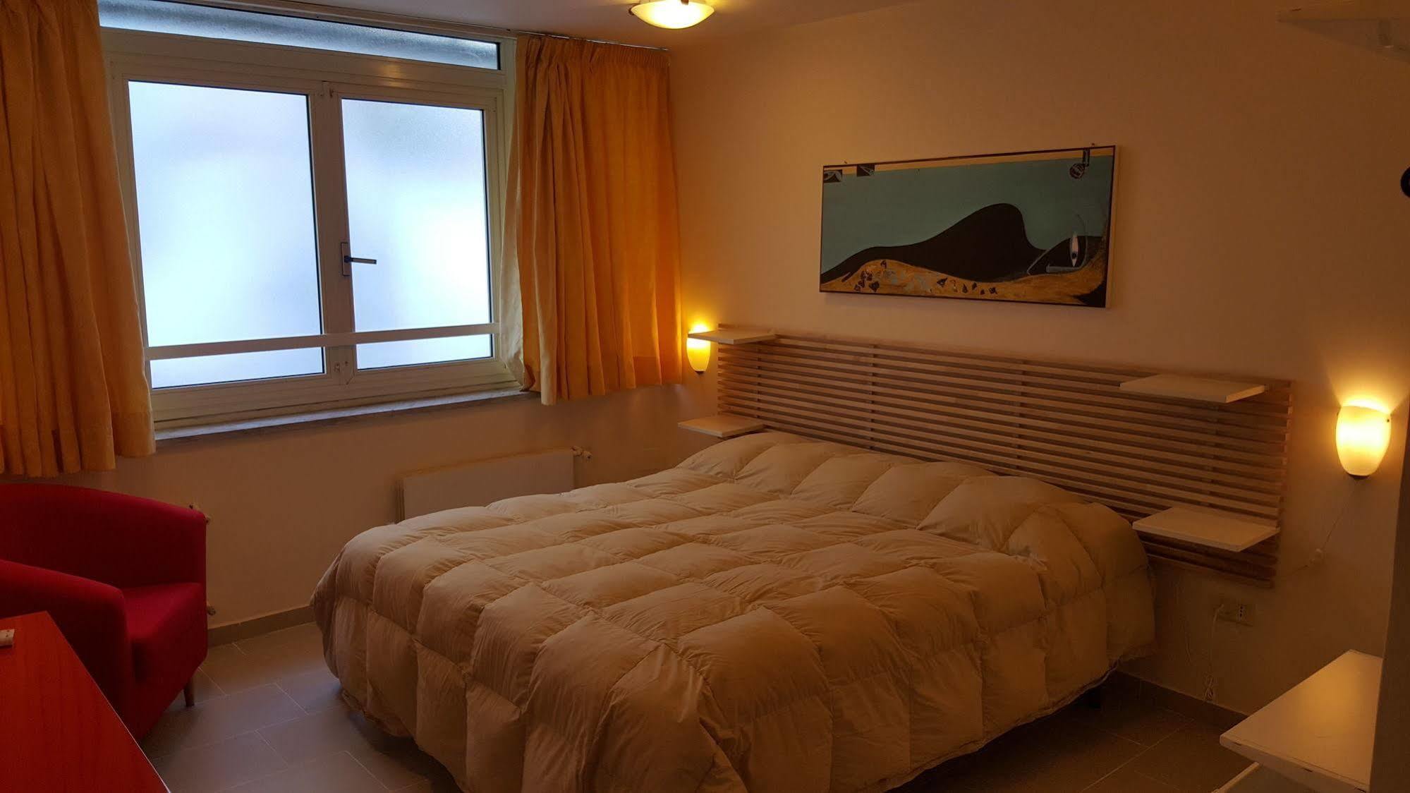 B&B Soriano44 Neapel Exterior foto